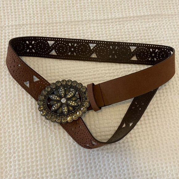 New Faux Leather Perforated Rhinestone Buckle Belt - Picture 1 of 5
